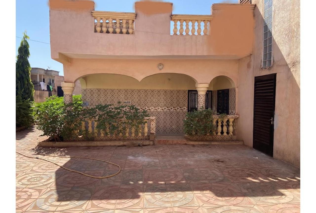 Villa Chambre B Climatisee Douche Cuisine Salon Bamako Exteriör bild
